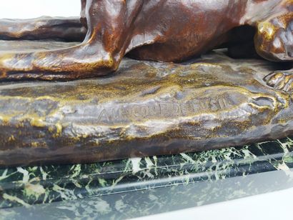 null Eglantine LEMAITRE (1852-1920) Au coup de fusil Bronze à patine brune nuancée...