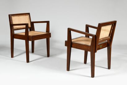 PIERRE JEANNERET (1896-1967) Take Down chairs...