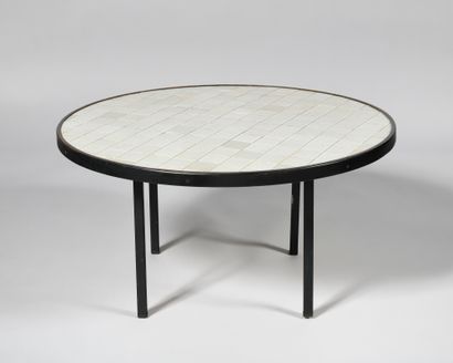 null MADO JOLAIN (Née en 1921), Attribué à Table basse à plateau circulaire en céramique...