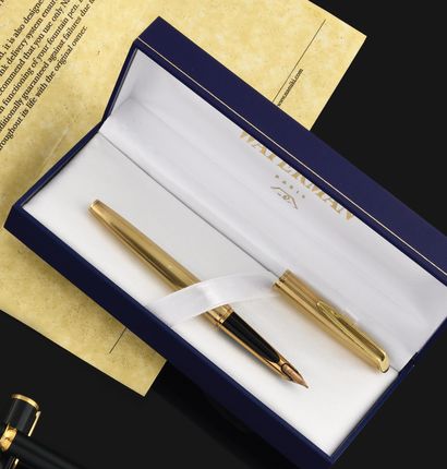 null WATERMAN Gold plated fountain pen with 18K yellow gold nib with chevron pattern....