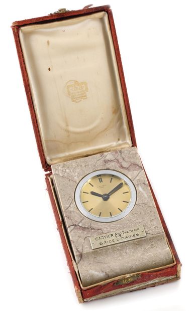 CARTIER About 1930. Ref: 92XX. Marbled stone...