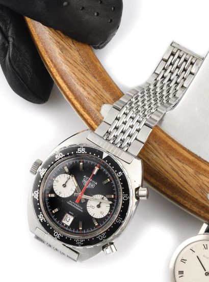 null HEUER Autavia Vers 1980. Signée Heuer-Leonidas SA sur le fond de boite. Chronographe...