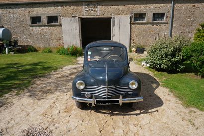 1952 RENAULT 4 CV Serial number 124161 

Nice cosmetic condition 

French registration...