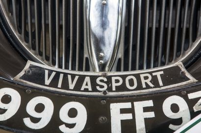 1934 RENAULT VIVASPORT YZ4 CABRIOLET Serial number : 677744 - Carrosserie Chapron...