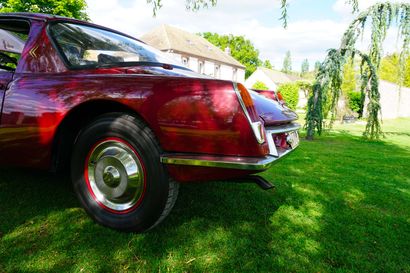 1963 CITROËN DS 19 GT BOSSAERT Numéro de série 4247187 - Unique coupé survivant 

Préparation...