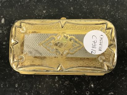 null Chased and embossed metal case with floral and eagle decoration

Accidents,...