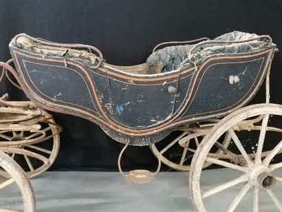 null HORSE-DRAWN CARRIAGE COLLECTION

Children's carriage to be pulled by small animals...
