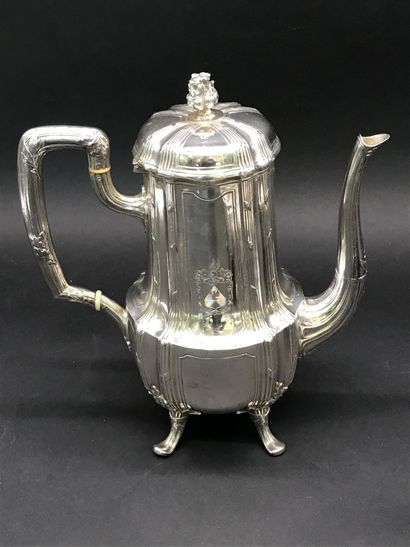 null CAILAR BAYAR

Louis XV style silver plated chocolate, tea and coffee set 

A...