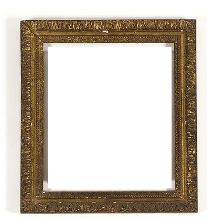 null SET OF THREE FRAMES in carved and gilded wood decorated with laurel leaves and...