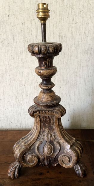null PIQUE - CIERGE in carved wood with tripod base (mounted as a lamp) 18th century...