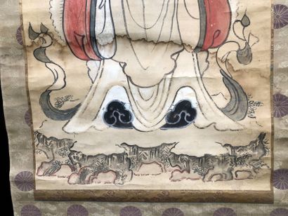 null CHINA Painted scroll on silk representing a Buddhist deity 19th century 107...