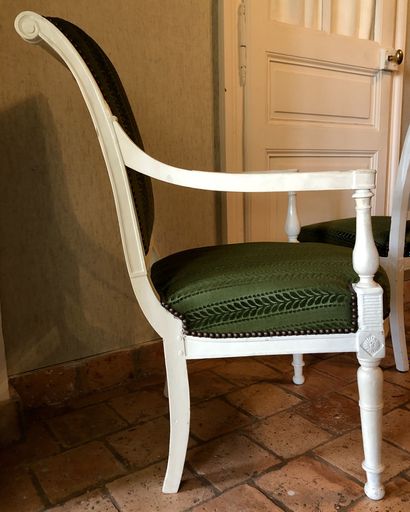 null Wooden armchair and chair with reversed back, Directoire period H. 85 cm W....