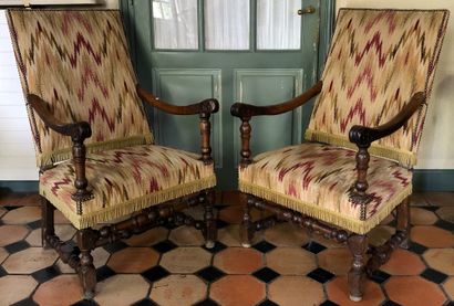 Pair of walnut armchairs with two baluster...