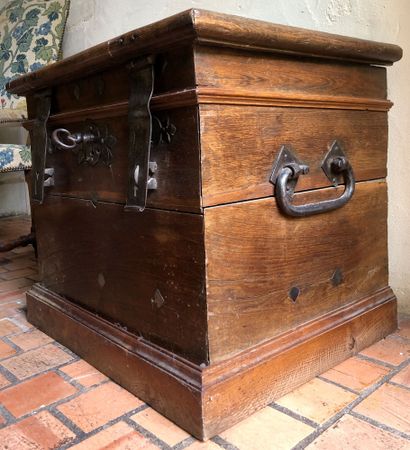 null An oak chest of drawers with mouldings, known as an "archive chest". French...