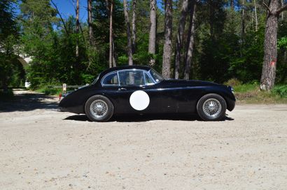 1960 JAGUAR XK150 FHC Numéro de série S836281

Numéro de moteur G3689-8S

Moteur...