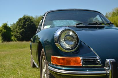 1970 PORSCHE 911 2,2T TARGA NUMÉRO DE SÉRIE 9110110020

Bel état de restauration...