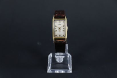 null LIP CIRCA 1950. Ref : 210XX. Yellow gold plated wristwatch, signed white dial,...