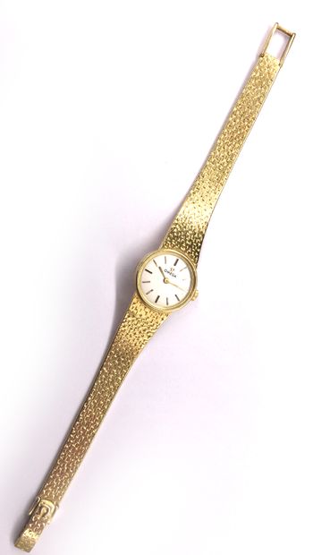 OMEGA WATCH in 18K yellow gold, white dial,...