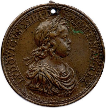 null MEDAILLE EN BRONZE DE LOUIS XIV ET ANNE D’AUTRICHE DU GRAVEUR JEAN VARIN 1643....