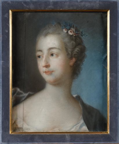 null BOUCHER, D’APRES. ECOLE FRANÇAISE DU XVIIIE SIECLE Madame de Pompadour. Pastel...