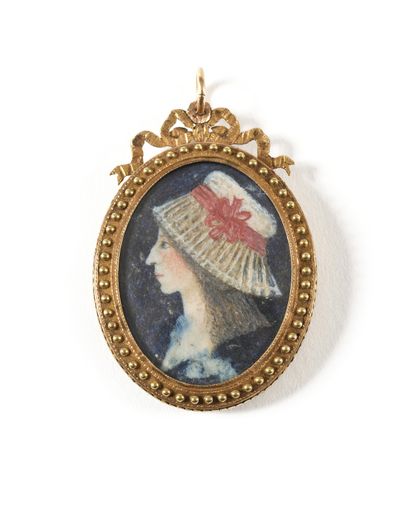 null ECOLE FRANÇAISE DU XIXE SIECLE Portraits de la Reine Marie-Antoinette. Médaillon...