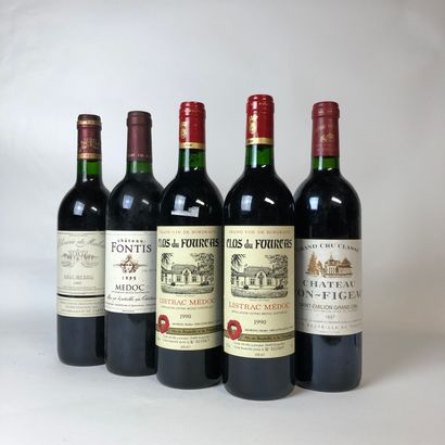 null 5 bouteilles : 1 CHÂTEAU YON-FIGEAC 1997 Saint-Emilion Grand Cru, 2 CLOS DU...