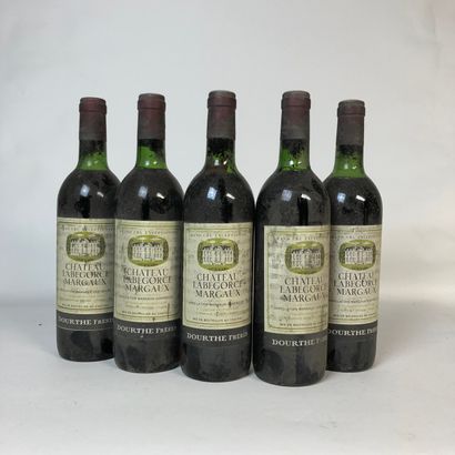null 5 bouteilles CHÂTEAU LABEGORCE 1973 Margaux (niveaux : 4 léger bas, 1 haute...
