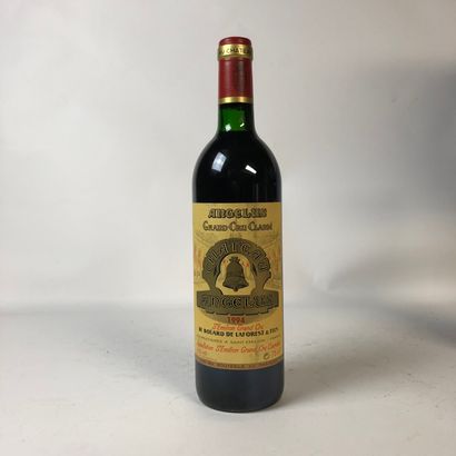 null 1 bouteille CHÂTEAU ANGELUS 1994 1er GCC (A) Saint-Emilion (étiquette fanée,...