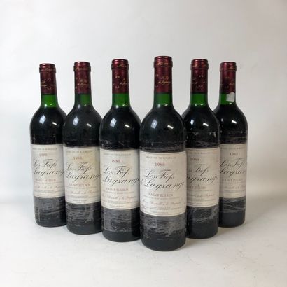 null 6 bouteilles LES FIEFS DE LAGRANGE 1988 Saint-Julien (niveaux très léger bas,...
