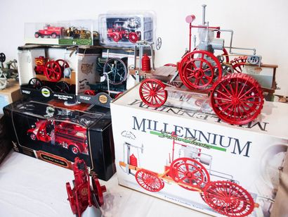 null Miniatures de Pompiers et Tracteurs.

-John Deere: Millenium Farm Classics:...