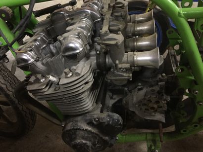 KAWASAKI Z1 900 CC Serial number 27595

Not rolling, to be restored

To be registered...
