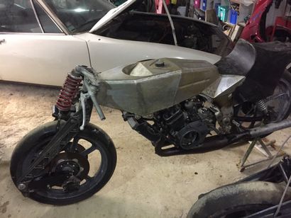 1979 BUT 350 
Number 01




Motorcycle to restore, 90% complete









According...