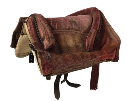 null SADDLE "A LA FRANÇAISE" OF SUPERIOR OFFICER OR GENERAL OFFICER. In leather covered...