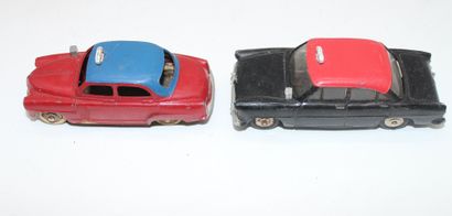 null Dinky Toys- Simca

Lot de miniatures de la marques Dinky toys, échelle 1/43°.

-...