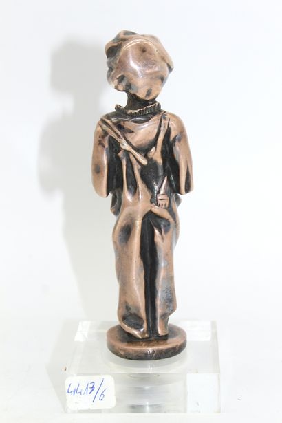 null Jean VERSCHNEIDER (1872-1943)

Le Kid

Mascotte en bronze argenté, titrée...