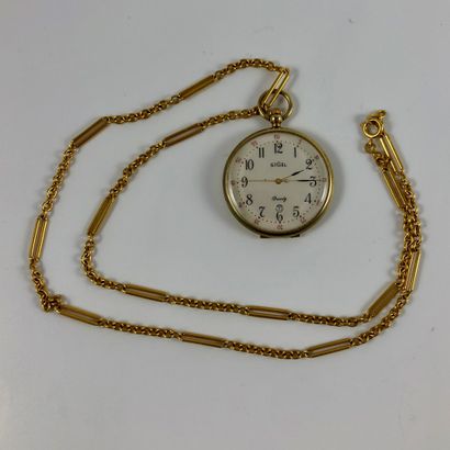 SIEGEL 
Pocket watch with gold chain. Painted Arabic numerals. Date at 6 o'clock....