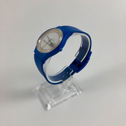  CIRCUIT PAUL RICARD. Watch in blue plastic, round case. Dial with the colors of...
