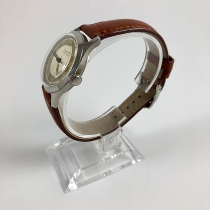  FIAT About 1950 Watch signed fiat ébauche steel case, cream coloured dial with tritium...