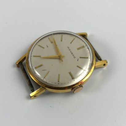 null MOVADO

Men's mechanical watch with manual winding in gold plated.

Good condition,...
