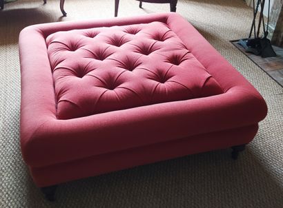 FOOTSTOOL upholstered in pink velvet. H:...