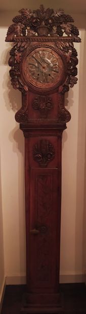 null Oak FLOOR REGULATOR carved with a grapevine of a flowering basket at the top,...