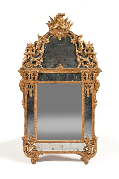 Gilded and carved wood mirror with dragons...