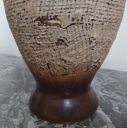  LOUIS DAGE (1885-1963) Beige and brown enamelled stoneware vase Signed under the...