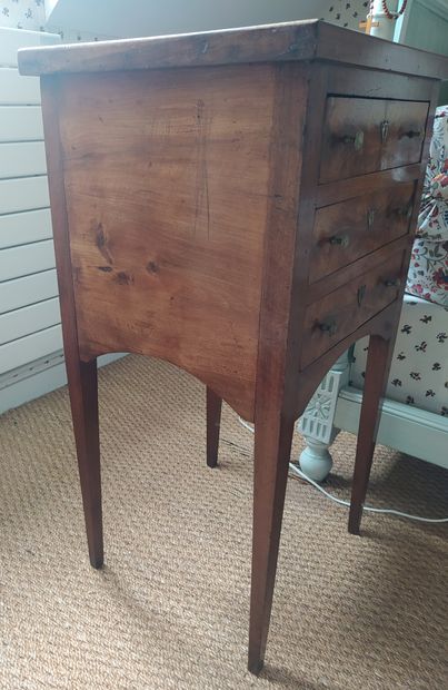 null CHEST in fruitwood, it opens with three drawers in front, sheath feet. 19th...