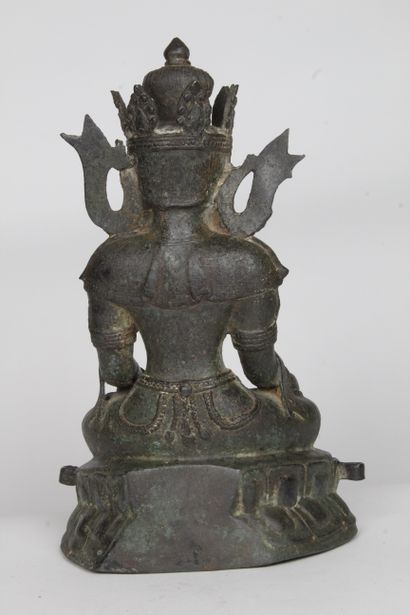null BIRMANIE, XXE SIECLE ?

Sujet en bronze de patine brune représentant le Bouddha...