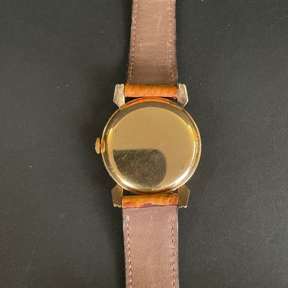null MOVADO TRIPLE QUANTIEME YELLOW GOLD. Ref : 4820. Circa 1950. Complication wristwatch...