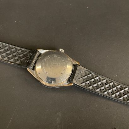 null ELECTRA LIP Ref : 1121. Circa 1970. Steel diving watch. Black dial signed. Applied...