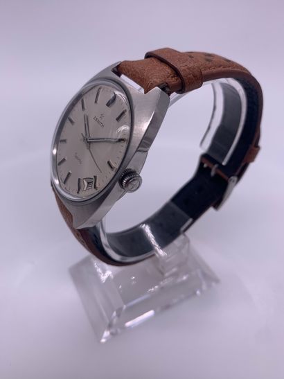 null ZENITH SPORTO. CIRCA 1970. Steel watch, hand-wound mechanical movement, screw-down...