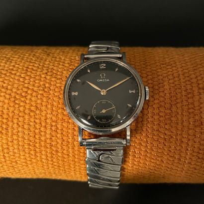 OMEGA 30T2. Ref : 2364-2. Circa 1950. Stainless...