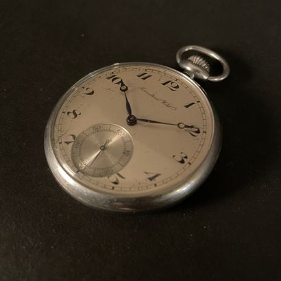 null 
INTERNATIONAL WATCH COMPANY. 

Pocket watch in steel. Silvered dial signed....